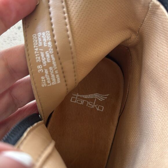 Dansko Women's Size 38 Leather Black Ankle Booties Boots Side Zip Closure EUC - Picture 5 of 12